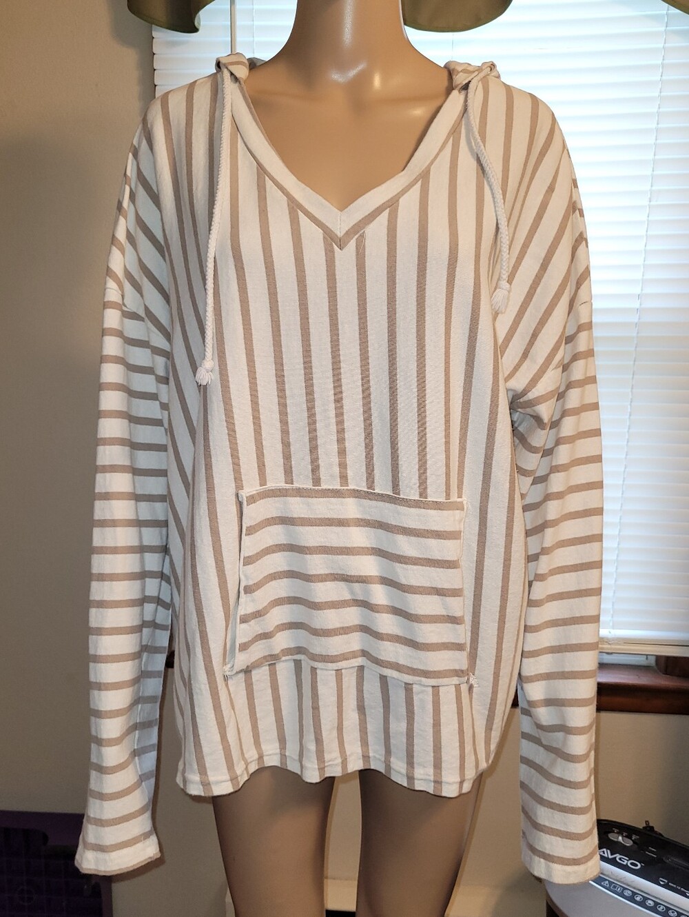 Women's Striped V-Neck Hoodie - White & Tan With Kangaroo Pocket.